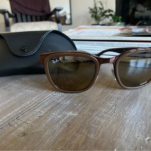 Brand new RayBan sunglasses.Beautiful bronze frame Perfect condition Polarized